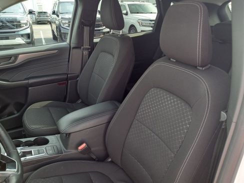 Used 2024 Ford Escape Active w/ Cold Weather Package FWD image 14