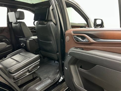 Used 2021 GMC Yukon Denali w/ Denali Ultimate Package image 46