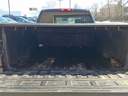 Used 2018 Chevrolet Silverado 1500 LT w/ Redline Edition image 29