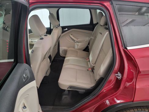 Used 2018 Ford Escape SE FWD image 15