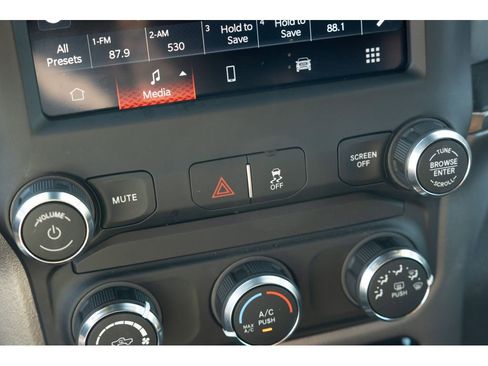 Used 2021 RAM 1500 Rebel AWD/4WD image 30