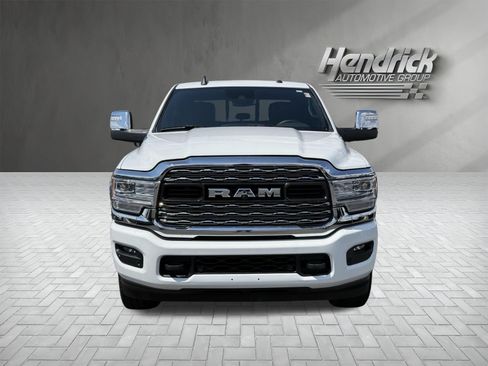 Used 2024 RAM 2500 Limited AWD/4WD image 3