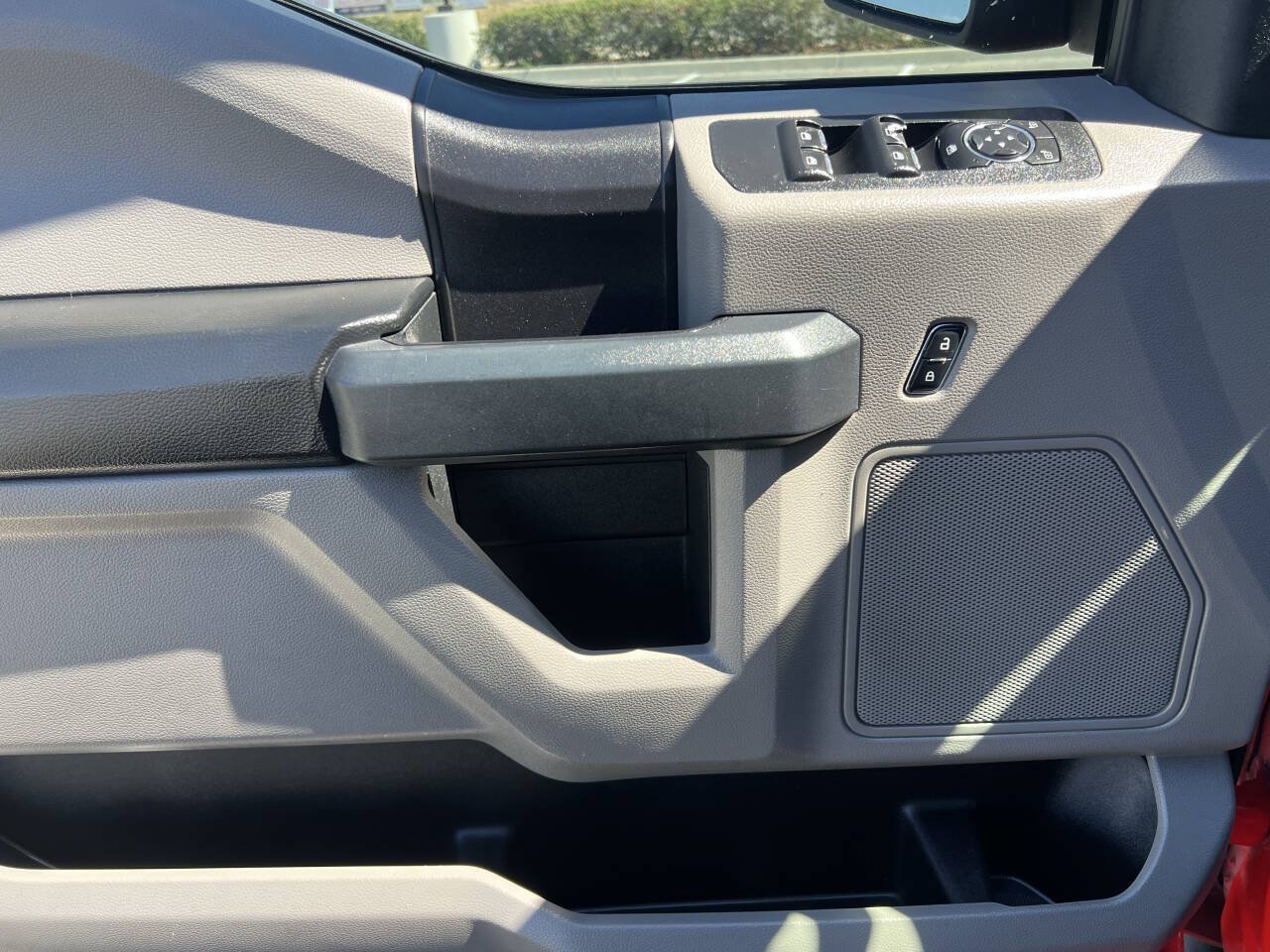 Used 2018 Ford F150 XL w/ Equipment Group 101A Mid RWD image 35