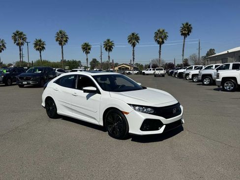 Used 2019 Honda Civic EX image 2