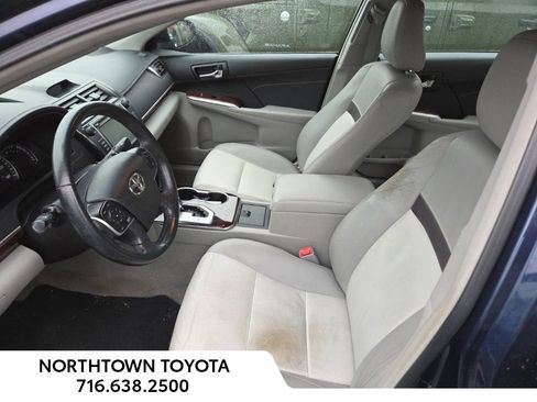Used 2014 Toyota Camry XLE image 13