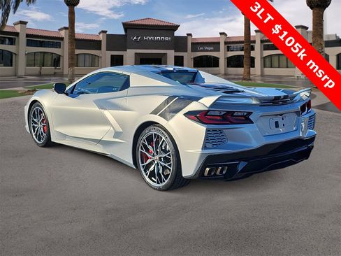 Used 2024 Chevrolet Corvette Stingray Premium Conv w/ Z51 Performance Package image 6