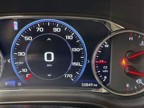 Used 2022 GMC Acadia Denali w/ Black Diamond Edition image 35