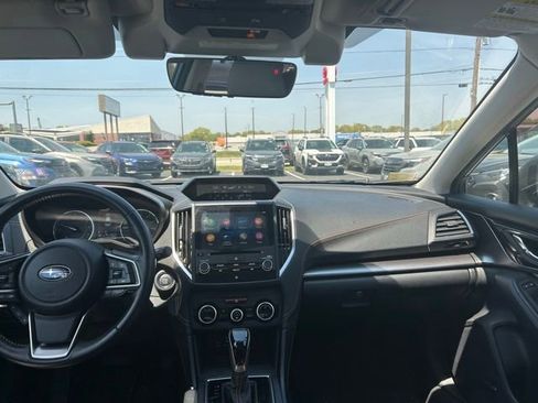 Used 2020 Subaru Crosstrek 2.0i Limited w/ Moonroof Package w/Navigation AWD/4WD image 12