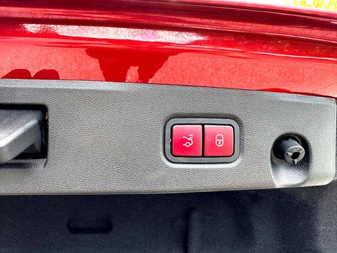 Used 2018 Mercedes-Benz CLS 550 4MATIC image 34