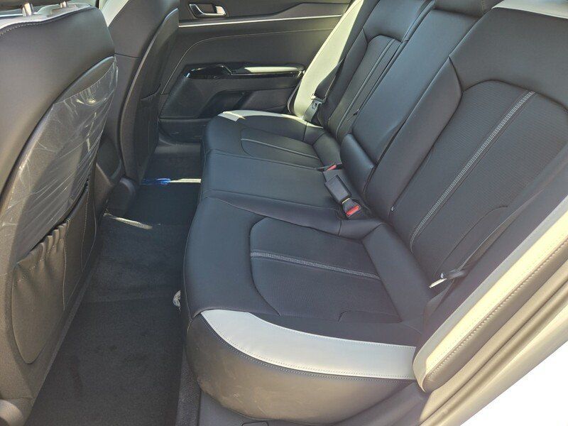 New 2026 Kia K5 GT-Line FWD image 7