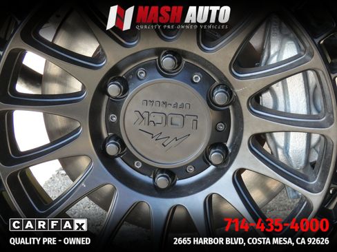 Used 2025 Toyota Tundra Limited AWD/4WD image 19