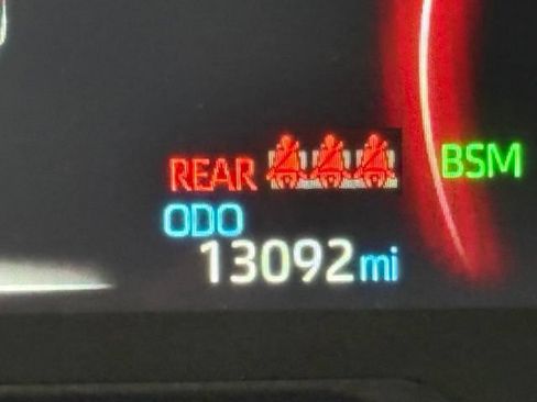 Used 2025 Toyota RAV4 XLE Premium w/ Weather Package AWD/4WD image 22