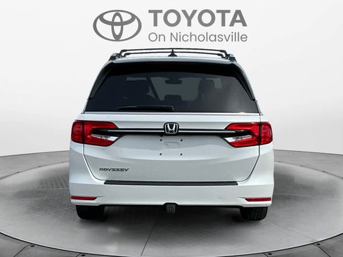 Used 2022 Honda Odyssey EX-L image 5