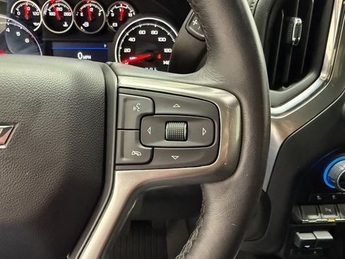 Used 2022 Chevrolet Silverado 1500 LTZ image 21