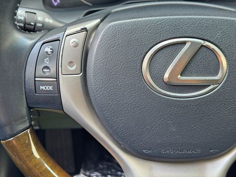Used 2013 Lexus ES 350 w/ Luxury Pkg FWD image 22