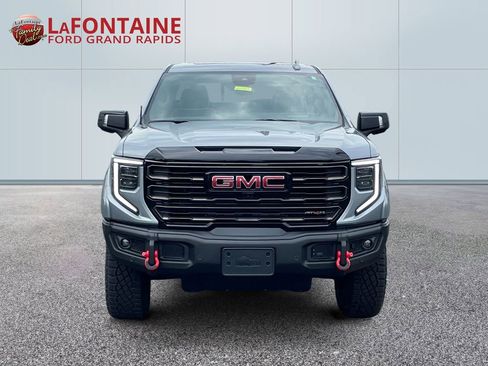 Used 2025 GMC Sierra 1500 AT4X w/ AT4X AEV Edition AWD/4WD image 2