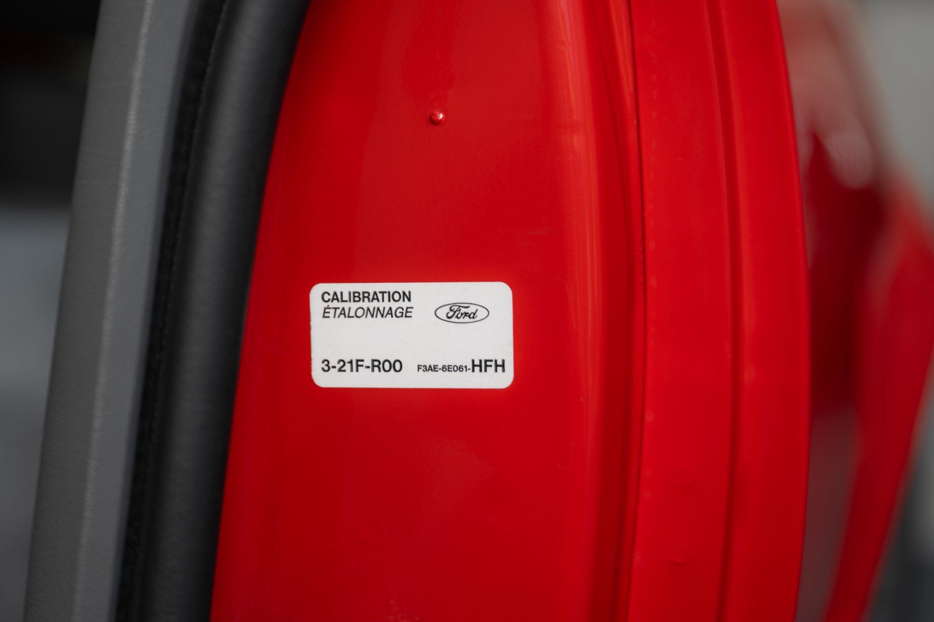 Used 1993 Ford Mustang Cobra RWD image 98