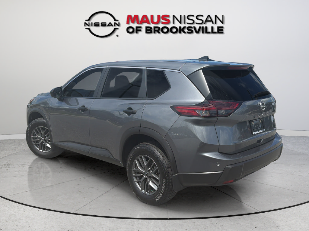 Certified 2025 Nissan Rogue S FWD image 8