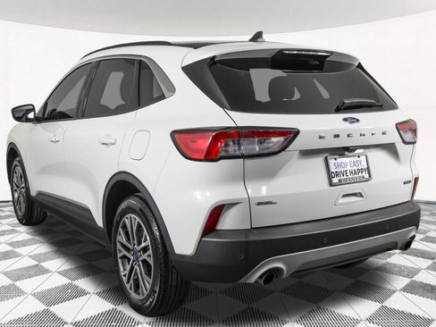 Used 2022 Ford Escape SEL w/ Technology Package AWD/4WD image 21
