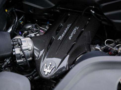 Certified 2022 Maserati MC20 Coupe RWD image 45