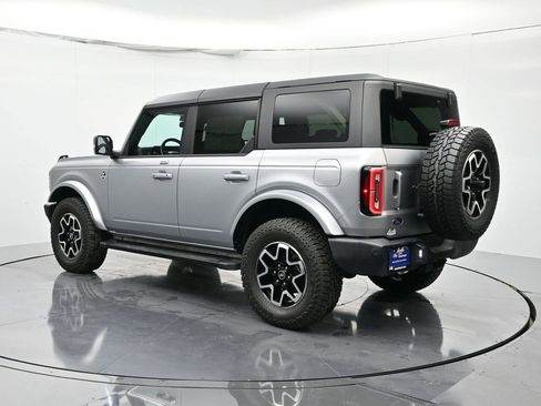 Used 2023 Ford Bronco Outer Banks image 7