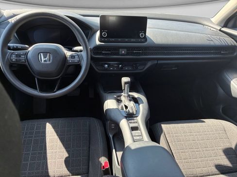 Used 2025 Honda HR-V LX image 11