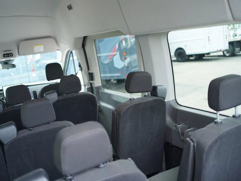 Used 2024 Ford Transit 350 XLT RWD image 14
