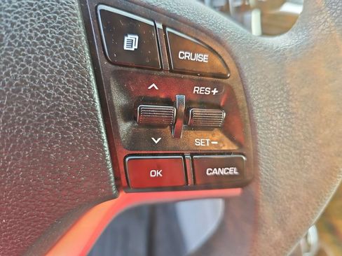 Used 2020 Hyundai Tucson Value FWD image 19