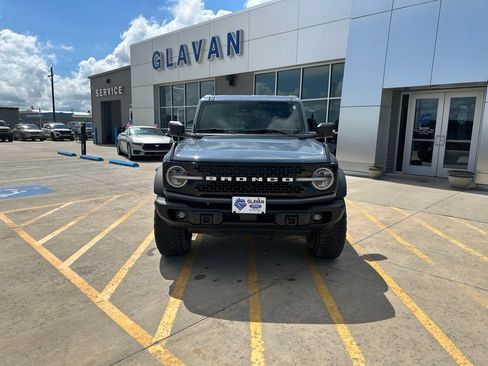 Used 2023 Ford Bronco Wildtrak AWD/4WD image 2