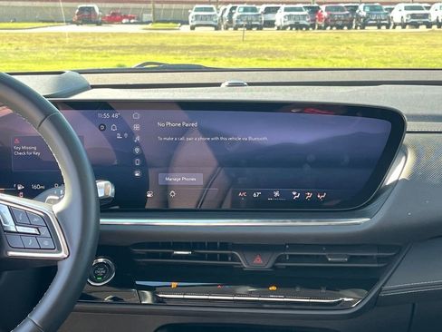 Used 2025 Buick Envision Preferred image 19