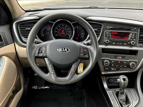 Used 2013 Kia Optima LX image 5