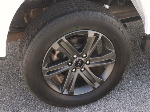 Used 2023 Ford F150 XLT w/ Equipment Group 302A High image 9