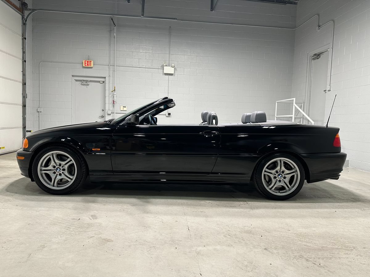 Used 2001 BMW 330Ci Convertible RWD image 12