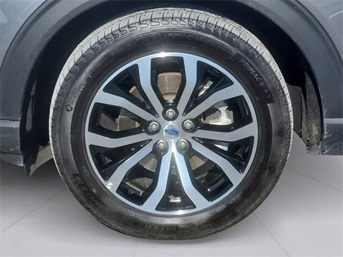 Used 2025 Ford Explorer ST-Line image 9