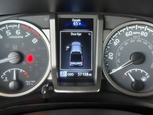 Certified 2021 Toyota Tacoma SR5 w/ Technology Package image 27