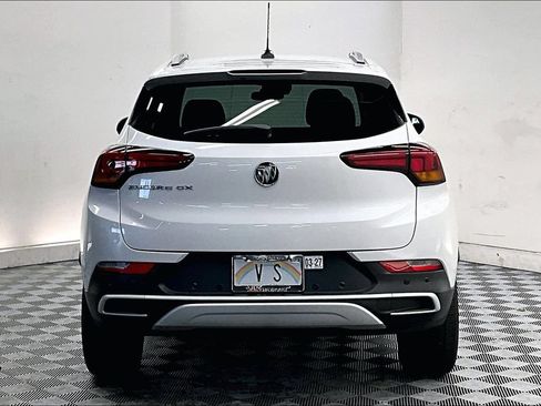 Used 2020 Buick Encore GX Select w/ Advanced Technology Package FWD image 3
