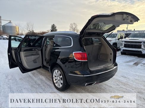 Used 2017 Buick Enclave Premium image 29