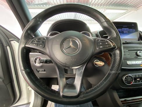 Used 2018 Mercedes-Benz GLS 450 4MATIC image 26