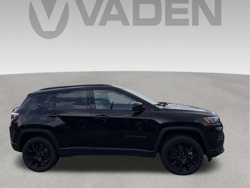New 2026 Jeep Compass Latitude AWD/4WD image 6