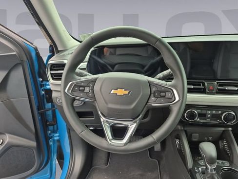Used 2026 Chevrolet TrailBlazer LT w/ Convenience Package AWD/4WD image 13