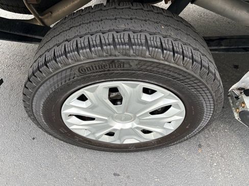 Used 2024 Ford Transit 250 Low Roof w/ Exterior Upgrade Package image 15