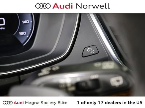 Used 2023 Audi Q5 2.0T Premium Plus w/ Premium Plus Package AWD/4WD image 30