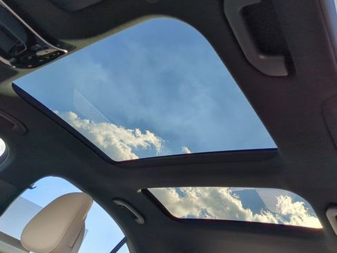 Certified 2023 Mercedes-Benz C 300 Sedan image 19