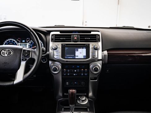 Used 2018 Toyota 4Runner Limited image 27