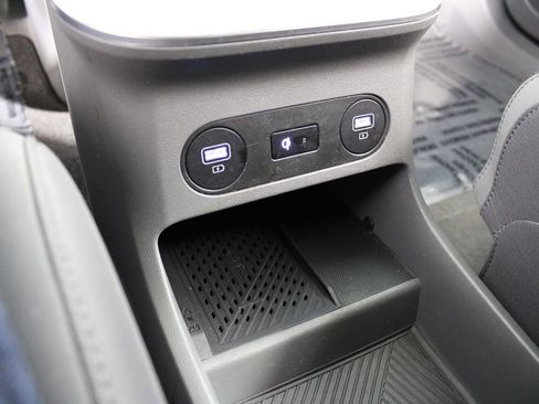 Used 2024 Hyundai Ioniq 5 SEL image 19