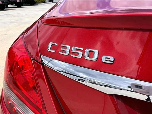 Used 2016 Mercedes-Benz C 350e Sedan image 24
