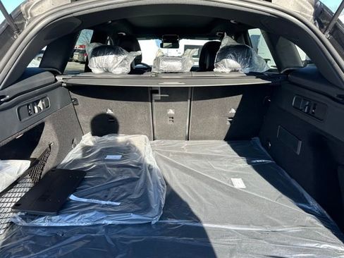 New 2026 Mercedes-Benz GLC 300 4MATIC image 10