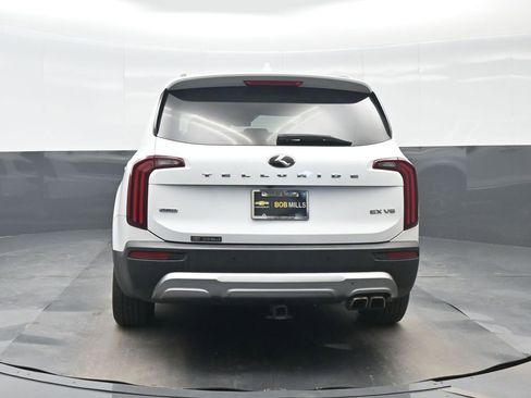 Used 2020 Kia Telluride EX AWD/4WD image 5