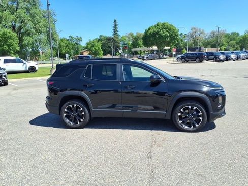 Used 2025 Chevrolet Equinox RS w/ Safety and Technology Package AWD/4WD image 2