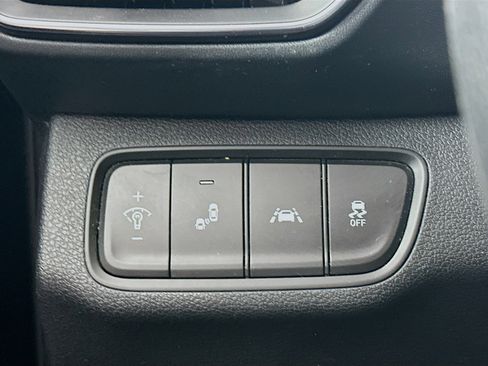 Used 2020 Hyundai Santa Fe SEL FWD image 16